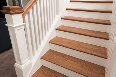 Get in Contact With a Wood Steps Repair Expert Today
